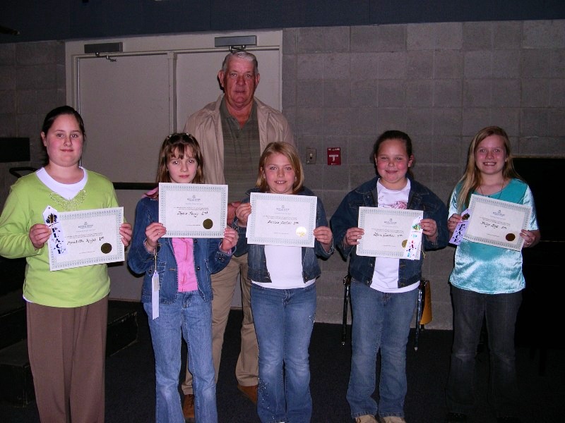 Winners "Molding Hearts, Hands & Minds" archive photo
