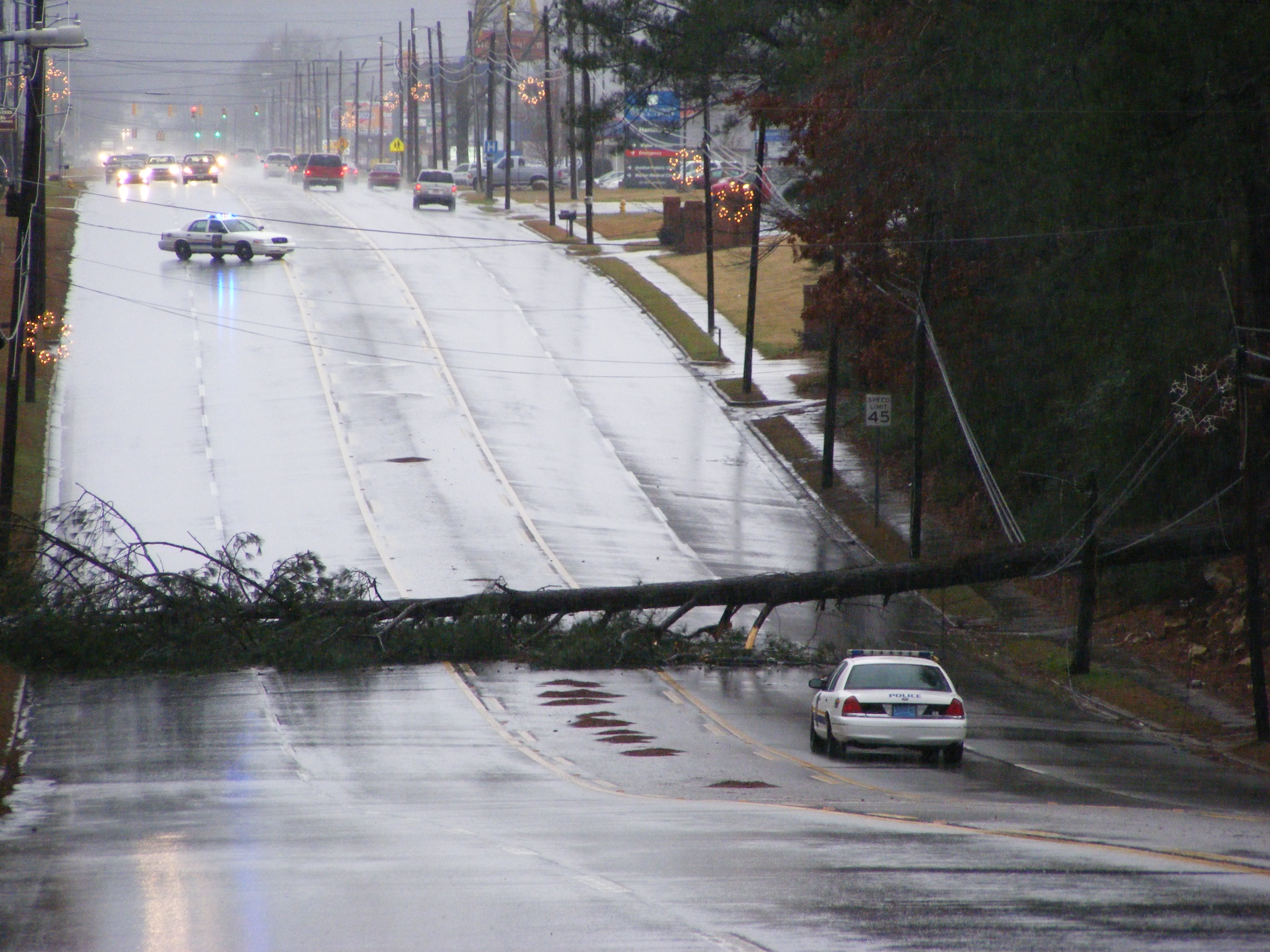 Heavy Rains Cause Traffic Hazard photo 2 of 3